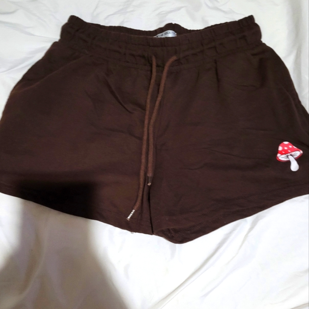 Urban Planet sweat shorts size medium